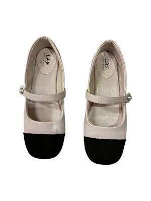 Charles & Keith Flats 7Y (EU32)