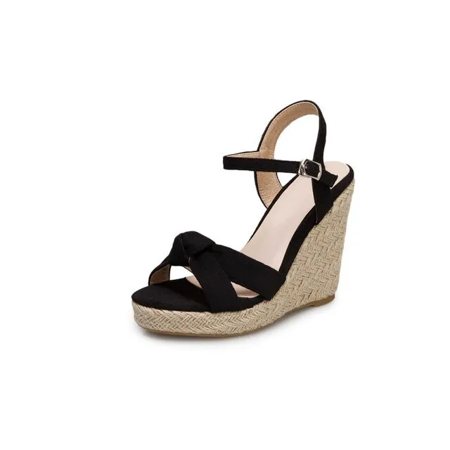 Creta Women's Elegant Wedge Black Sandal