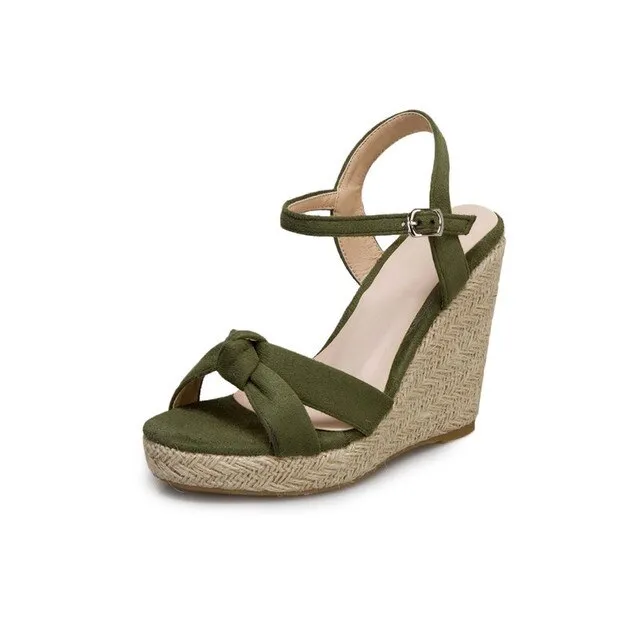 Creta Women's Elegant Wedge Black Sandal