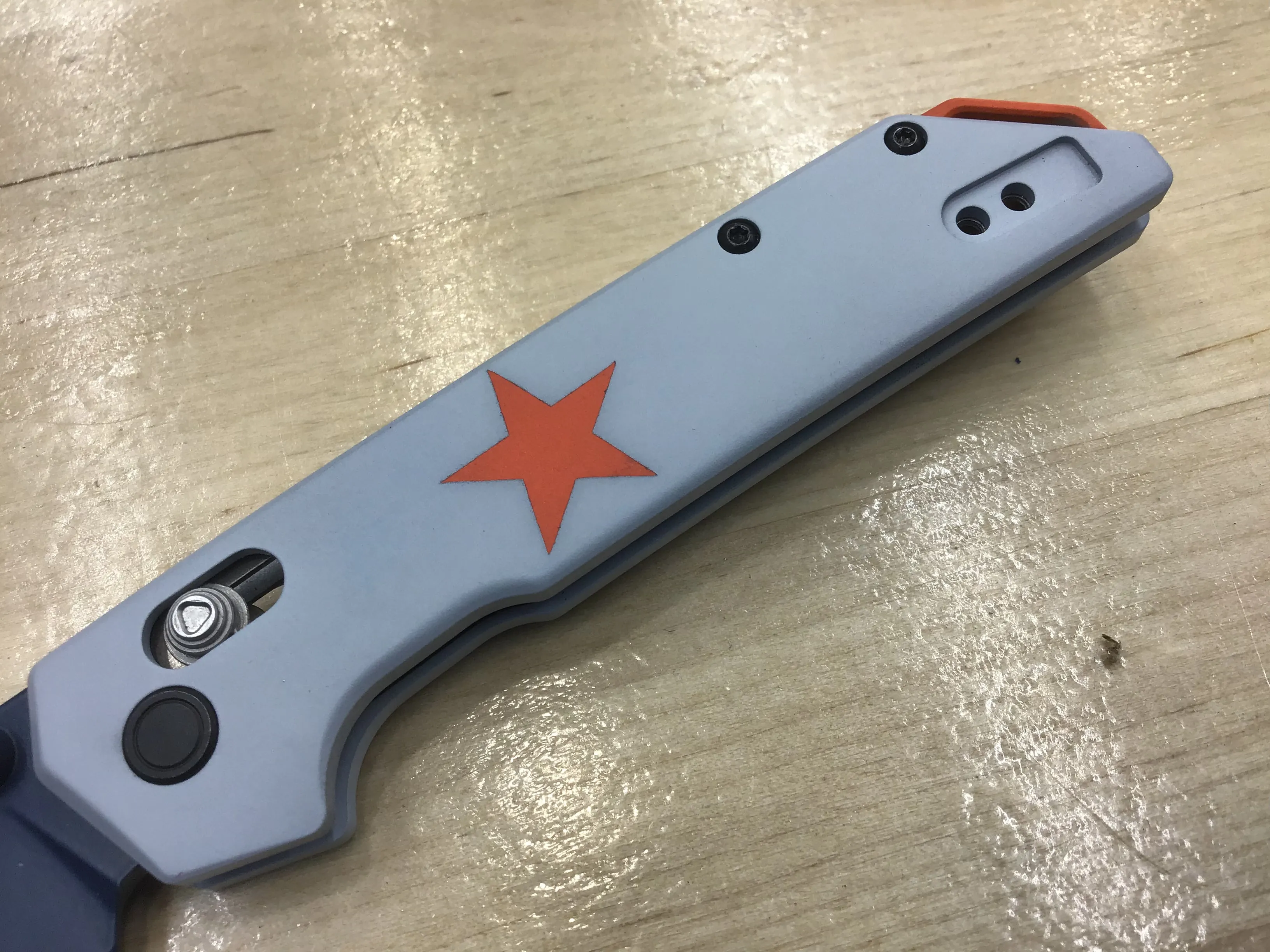 Custom Kershaw Iridium Astros 2010’s Theme D2 Blade Blue Cerakote Grey Cerakoted Aluminum Handle