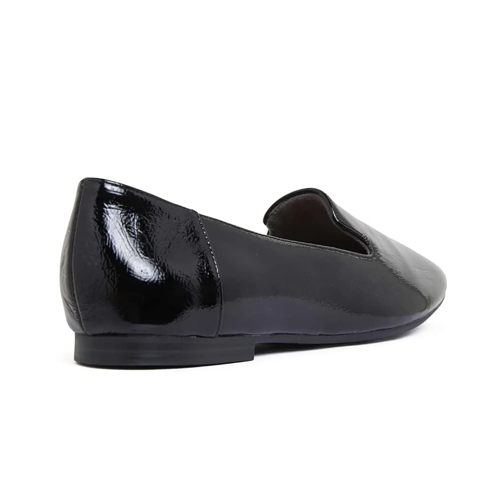 Hugo Flat in Black Patent