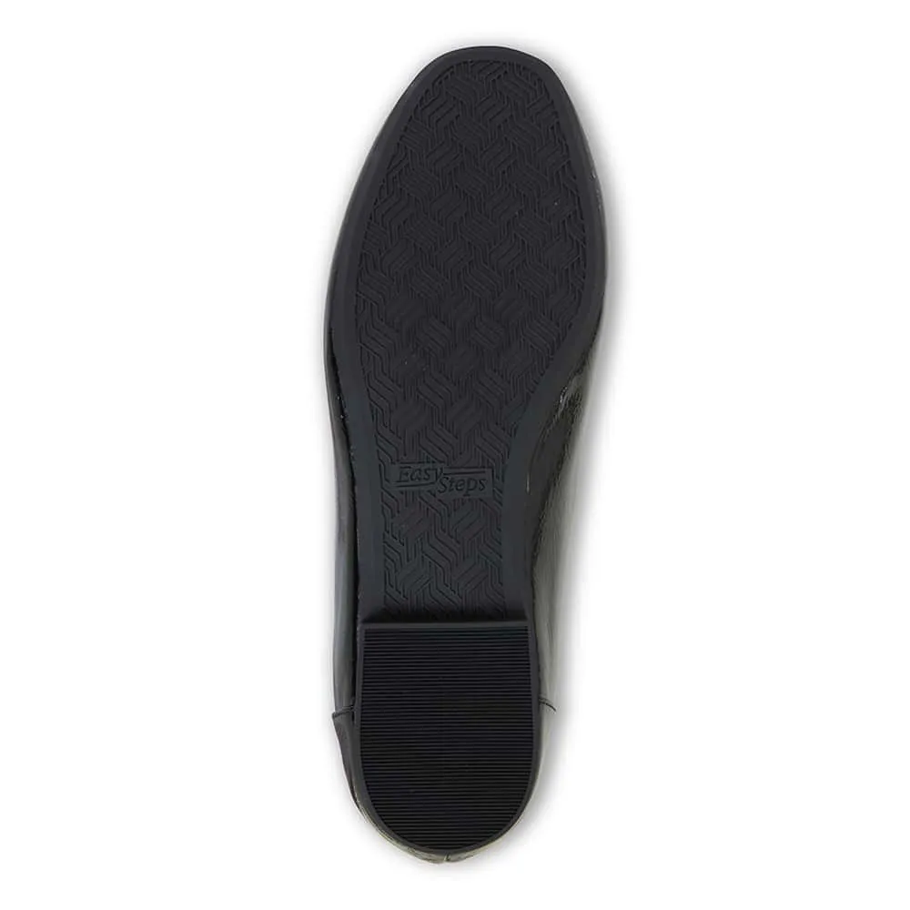 Hugo Flat in Black Patent