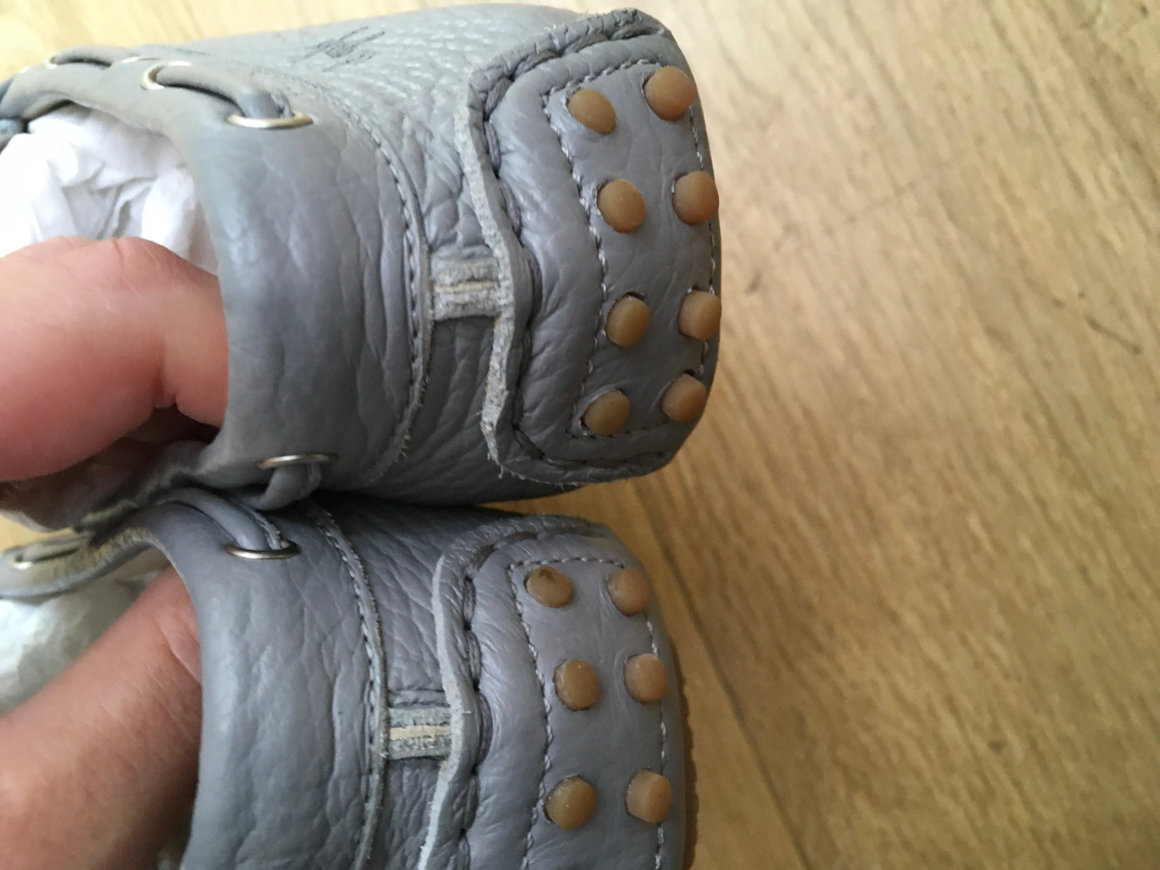 il gufo Children Boys' Grey Round-Toe Loafers Size 28 & 36 children