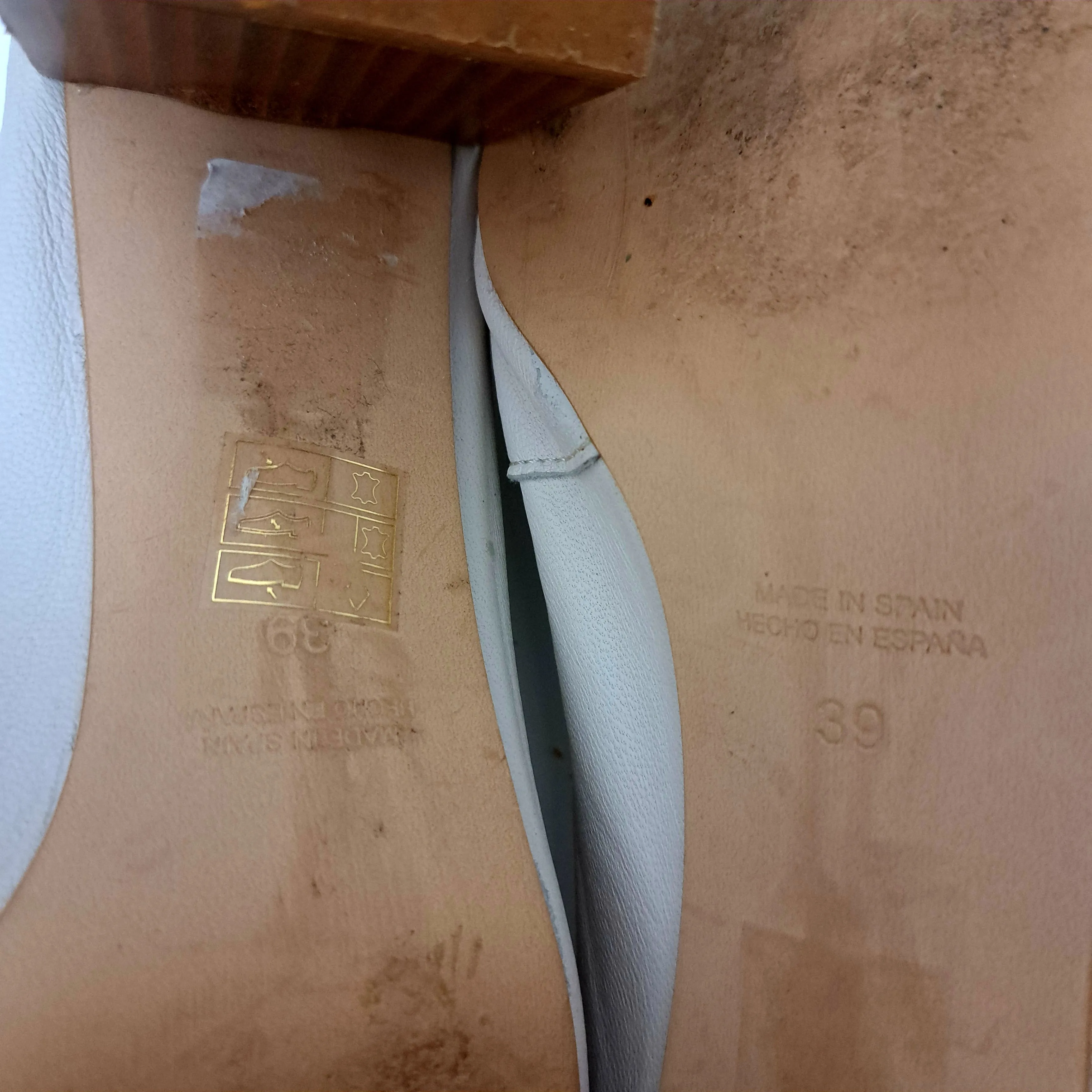 Ladies Office London Cream Leather Loafers UK Size 6 Block heels