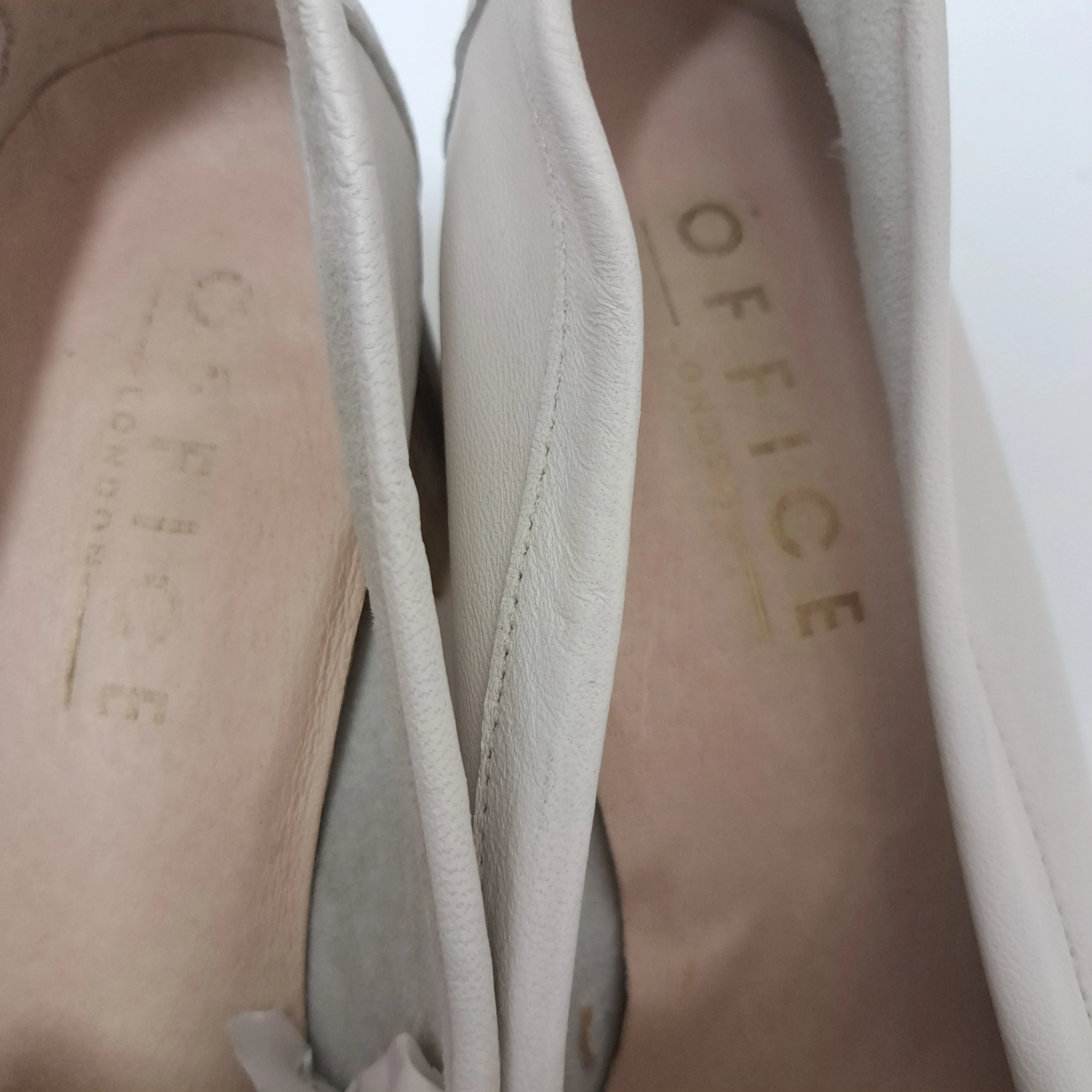 Ladies Office London Cream Leather Loafers UK Size 6 Block heels