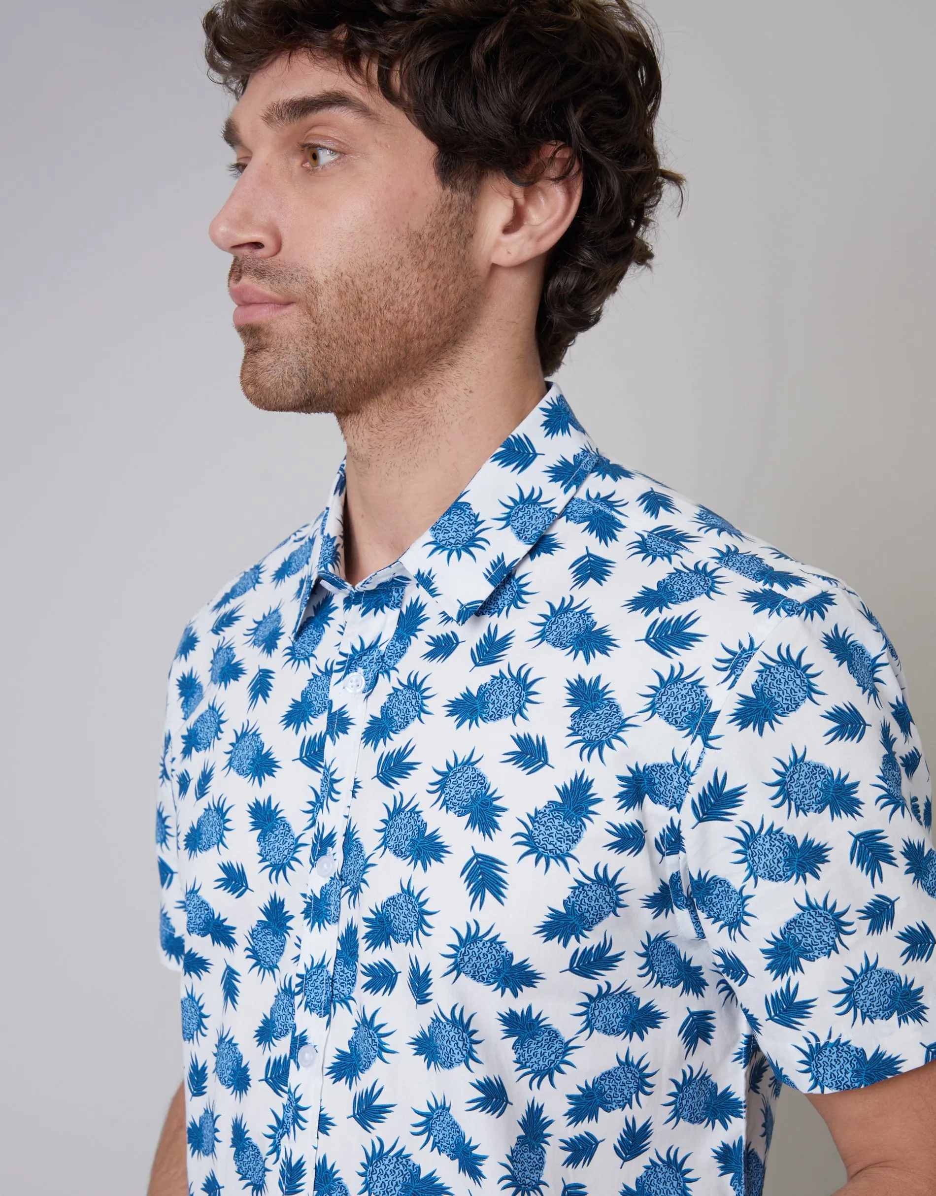 Men's Off White Pineapple Print Short Sleeve Shirt