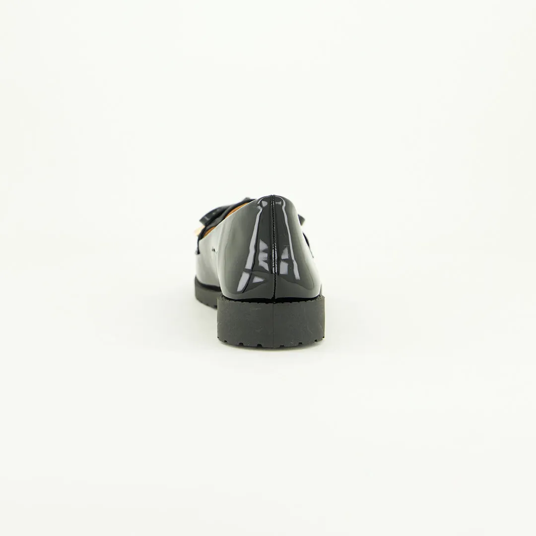 Patent Comfort Loafer.Patent Bow Detail.
