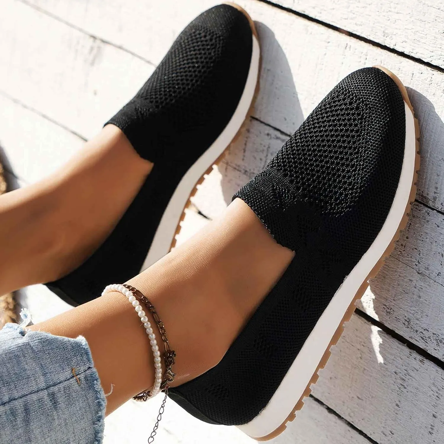 Women's Slip On Walking Shoes with Arch Support Non Slip Nursing Shoes Lightweight Breathable Casual Work Shoes
