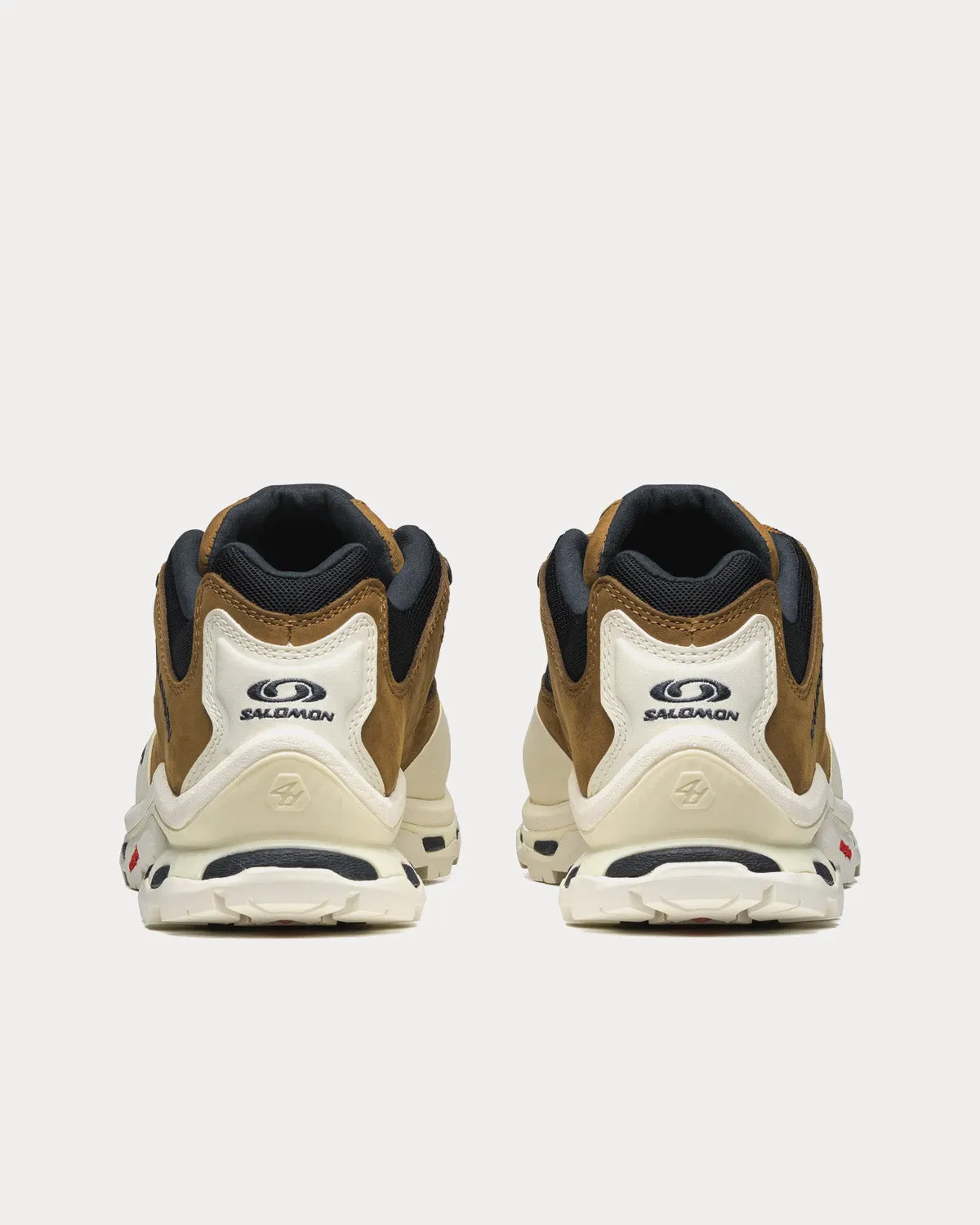 XT-Quest 2 Vanilla Ice / Rubber / Dark Sapphire Low Top Sneakers